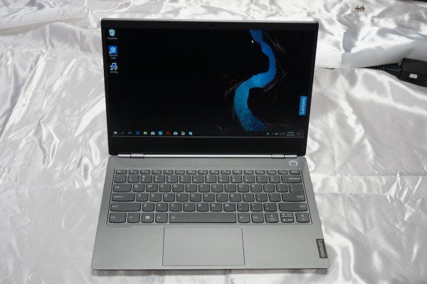 ���m�{ Legion