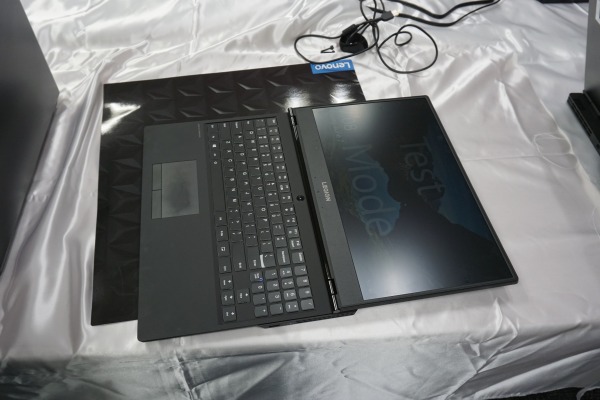 ���m�{ Legion