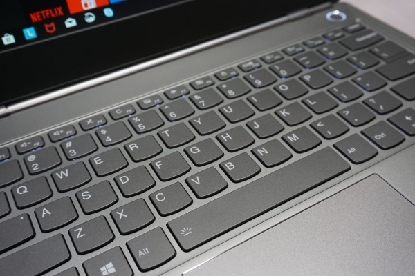 ���m�{ Legion