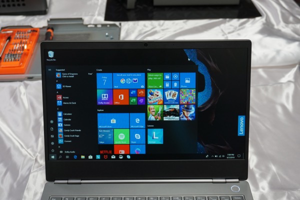 ���m�{ Legion