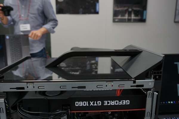 ���m�{ Legion