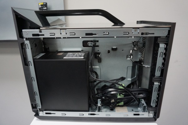 ���m�{ Legion