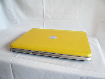 dell Inspiron 1720���r���[