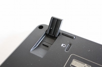 �c���𗧂Ă��Ƃ���