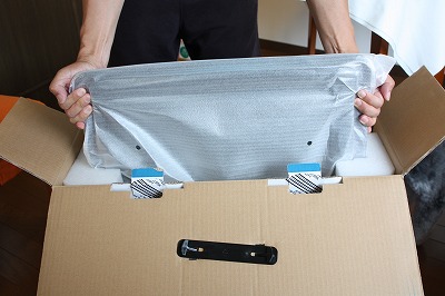 �{�̎��o��