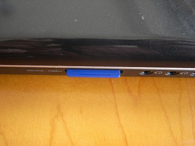 �J�[�h���[�_�[