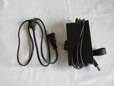 Studio XPS 13AC�A�_�v�^