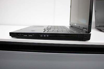 Vostro 1720�����ʕ�